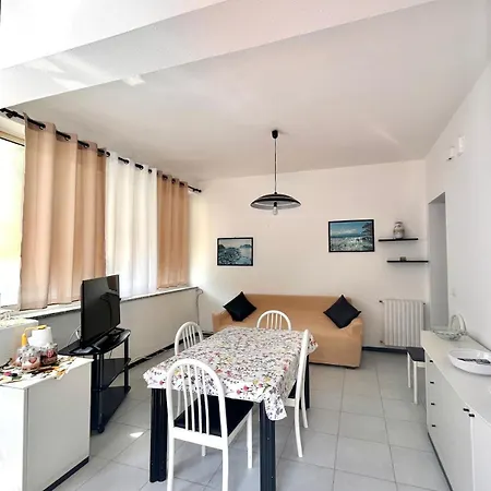 Detache With Sea View *